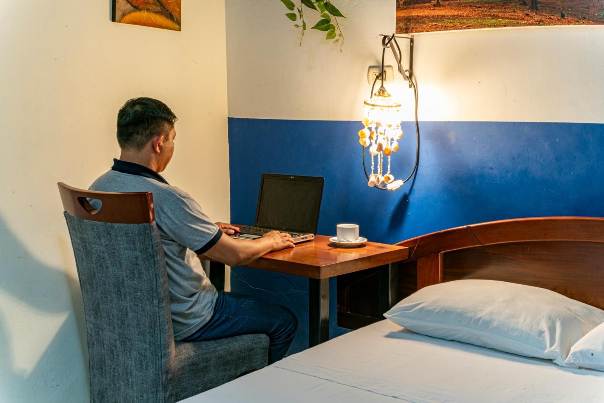 Hospedaje Gran Imperial تومبيس المظهر الخارجي الصورة